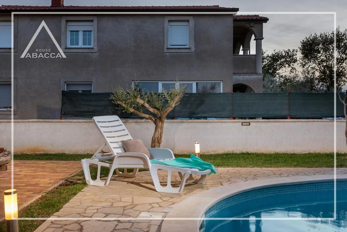 Holiday home Abacca House Fondole Croatia Villa Galizana