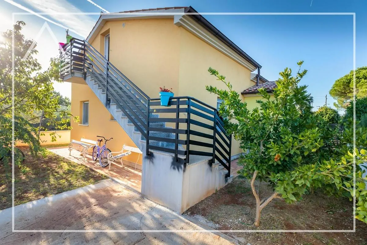 Abacca House Fondole Croatia Villa Galizana 0*,